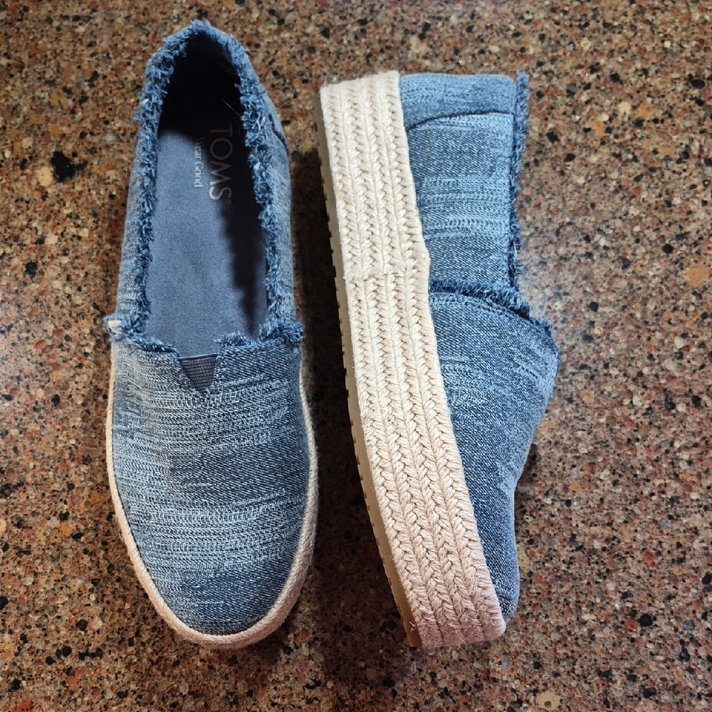 Toms..Valencia
